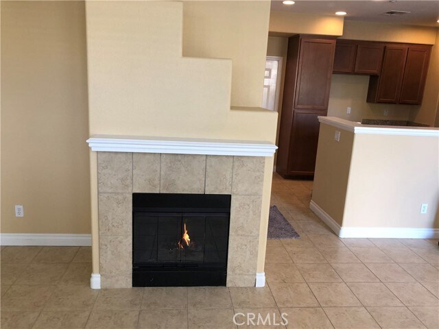 Building Photo - 25056 Driftoak St