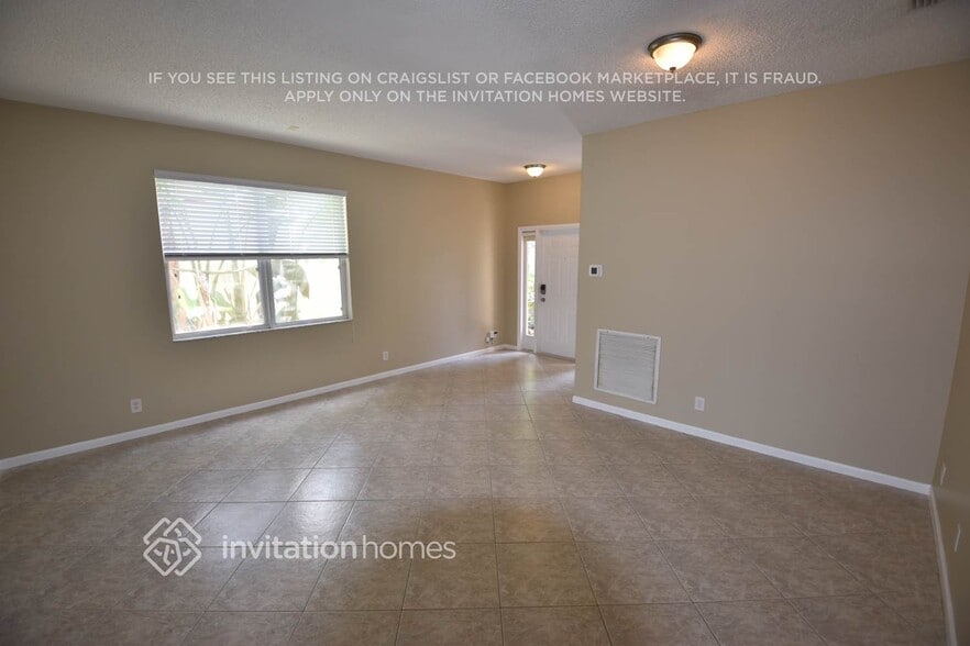 Building Photo - 10415 Little Mustang Way