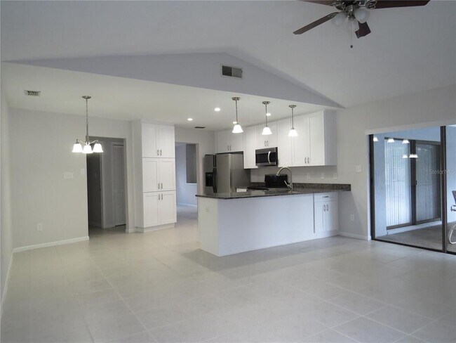 Building Photo - 4023 Paddlewheel Dr
