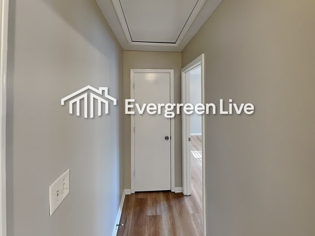 Building Photo - 6335 Cathedral Ln