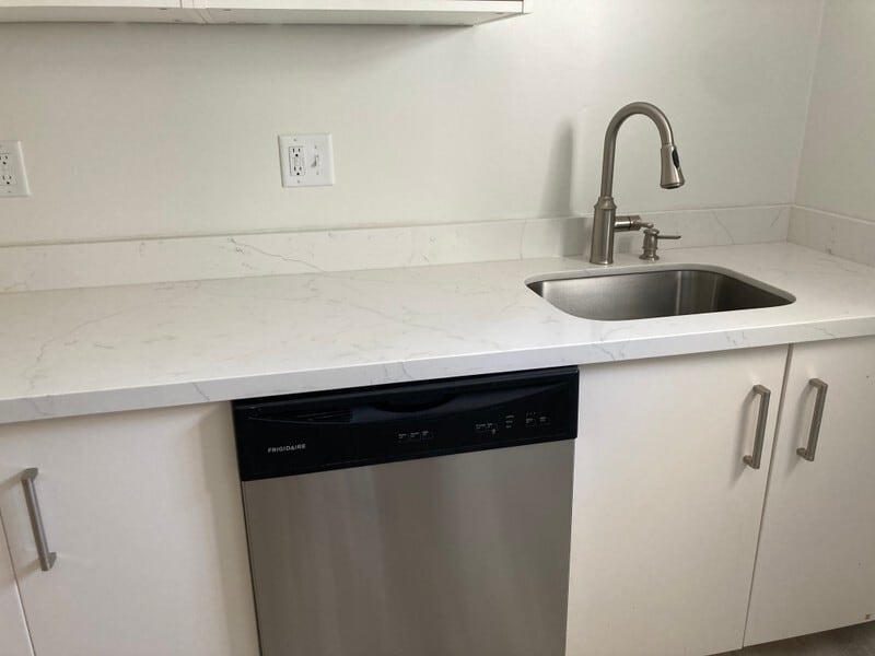 Building Photo - 369 N 450 W