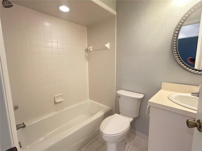 Building Photo - 1202 Eagle Pond Dr