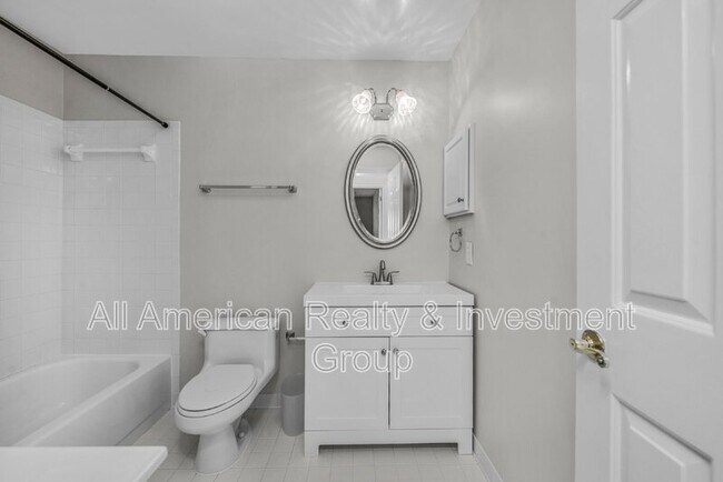 Building Photo - 1467 Oakmont Pl