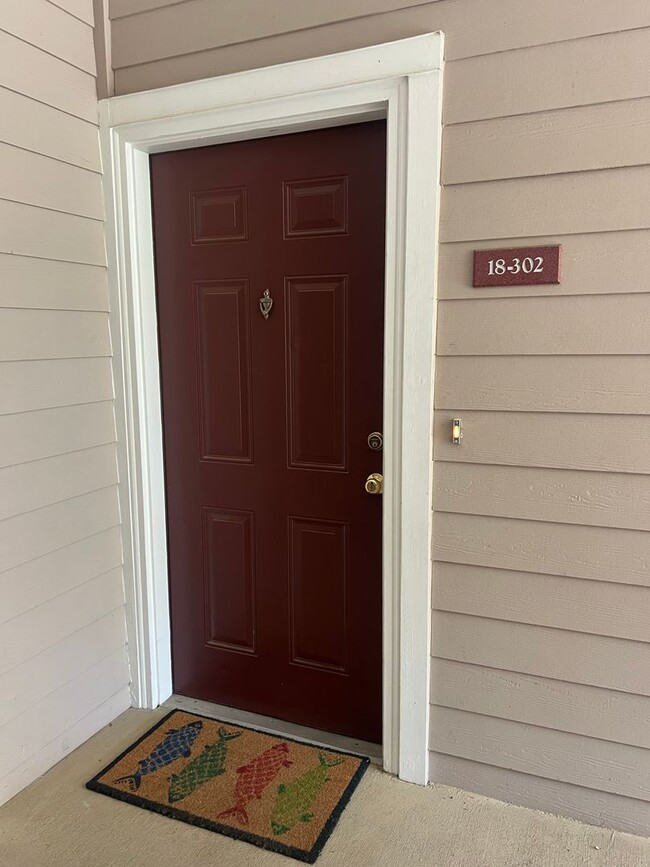 Building Photo - Beautifully Updated 3-Bedroom in Bridgepointe