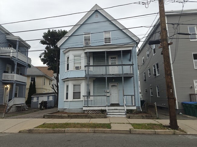 Building Photo - 68 Marianna St