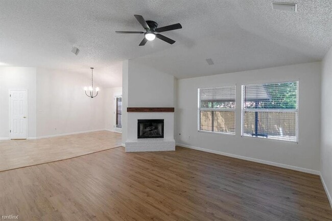 Building Photo - 6707 Carisbrooke Ln