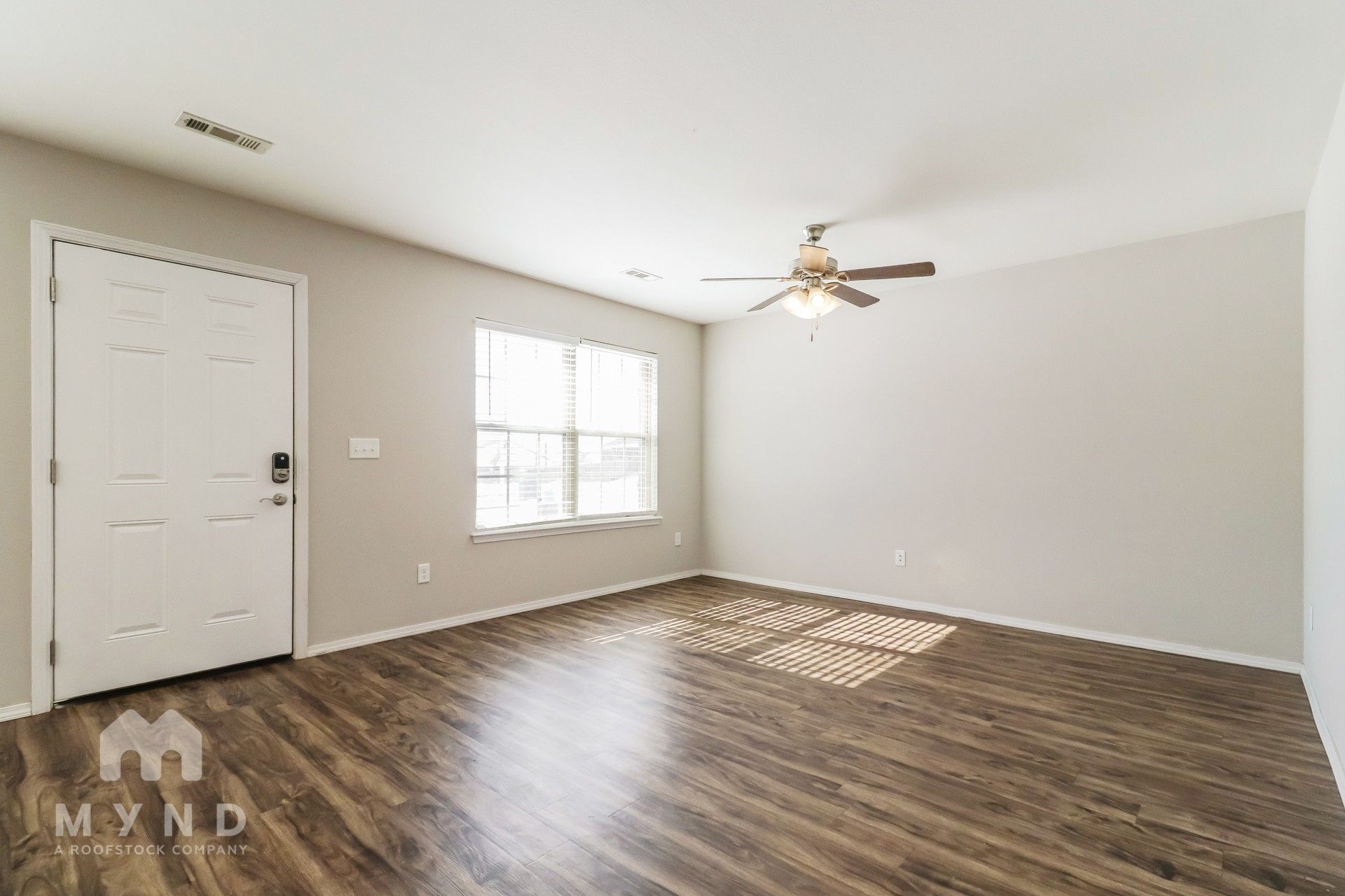 Building Photo - 2208 Ridge St