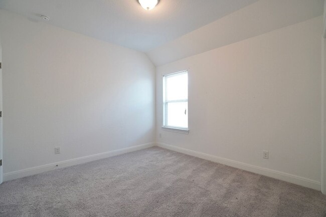 Building Photo - 18116 Leccion Dr