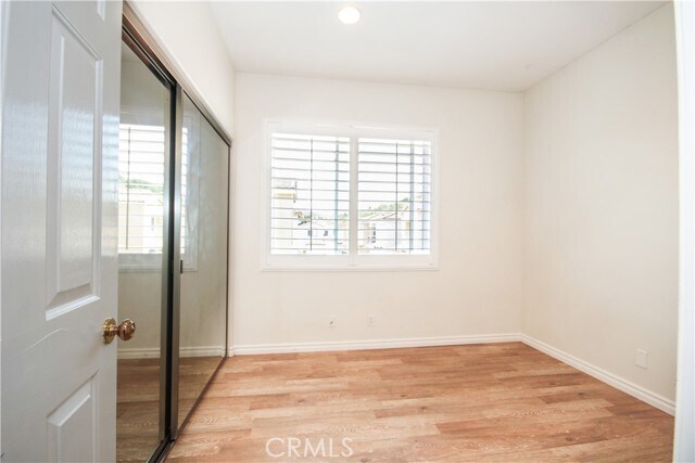 Building Photo - 108 Las Flores