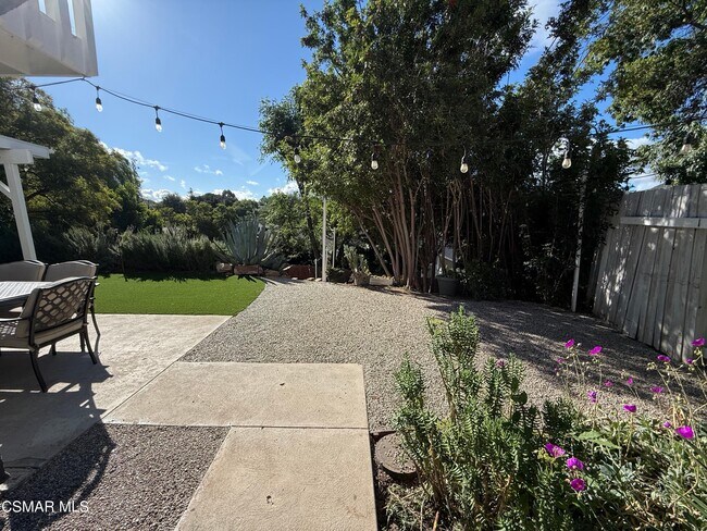 Building Photo - 748 Masterson Dr