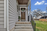 Building Photo - 1807 14th Ave N