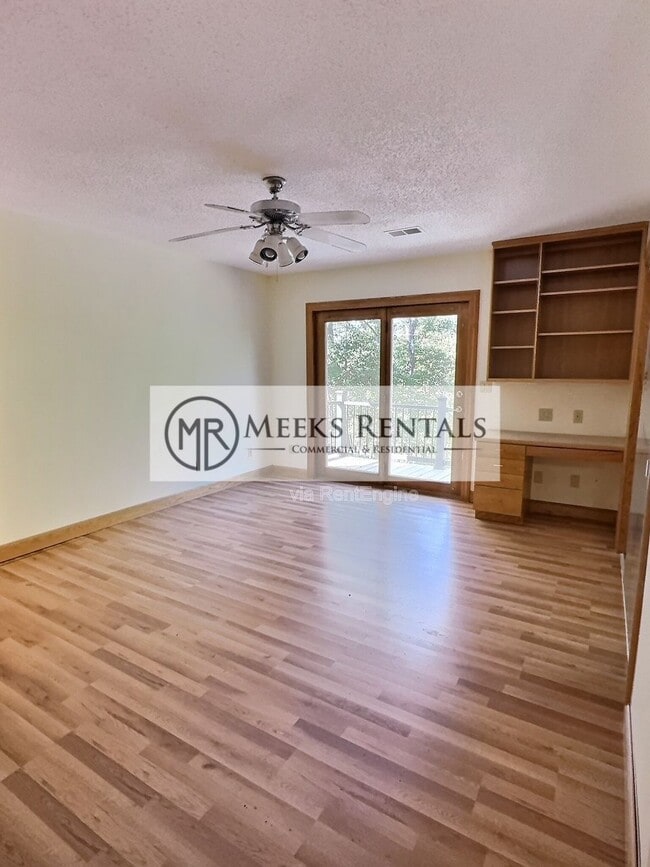 Building Photo - 30 Bridlewood Rd