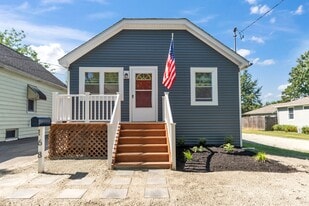 Building Photo - 168 Wheeler St