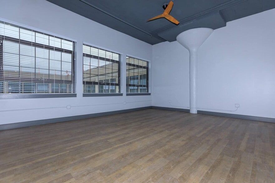 Building Photo - AP Lofts