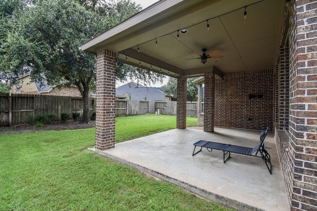 Building Photo - 27231 Symphony Creek Ln