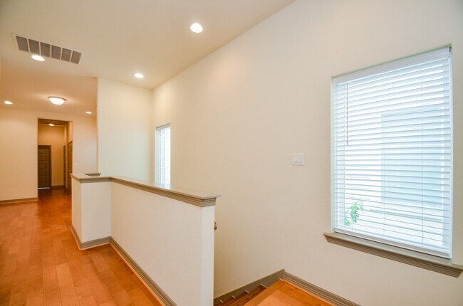 Building Photo - 5943 Kansas St