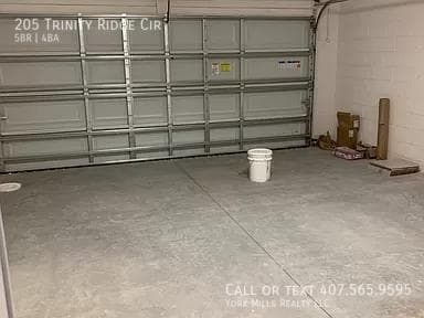 Building Photo - 205 Trinity Ridge Cir