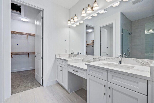 Building Photo - 5264 Beckman Ter