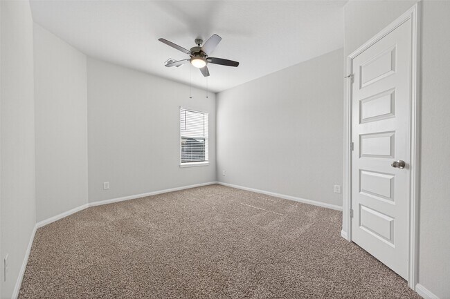 Building Photo - 3903 Giorgio Pastel Pl