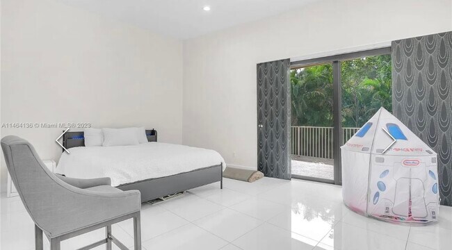 Building Photo - 12030 NW 21st Ct