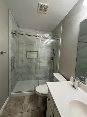 Building Photo - 2305 Hickory Leaf Ln