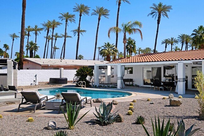 Building Photo - 36951 Marber Dr
