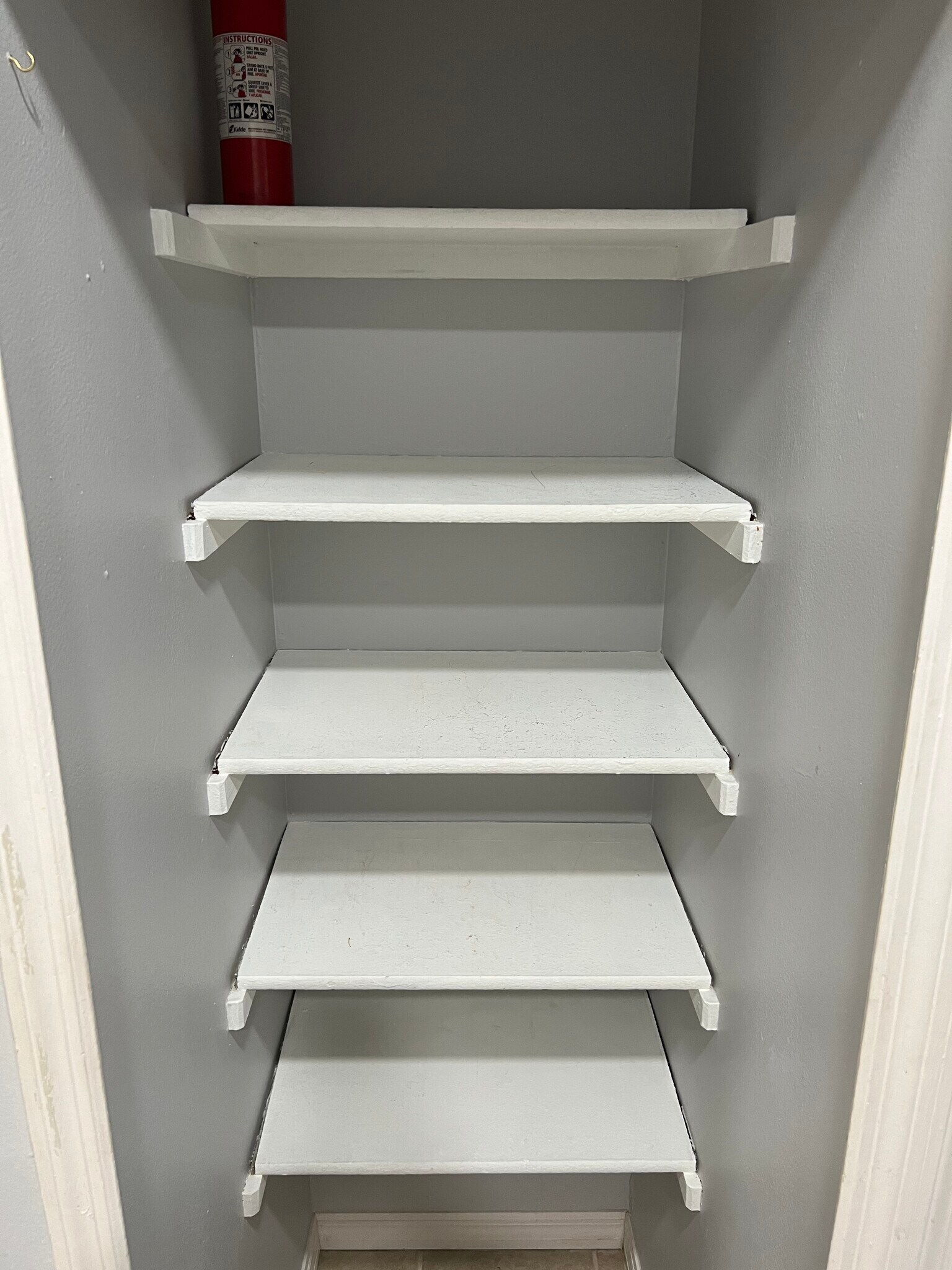 Building Photo - 10128 Portale Ave