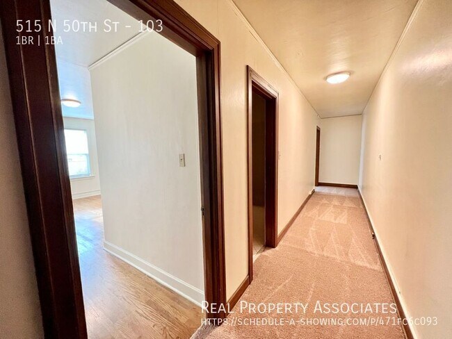 Building Photo - 515 N 50th St