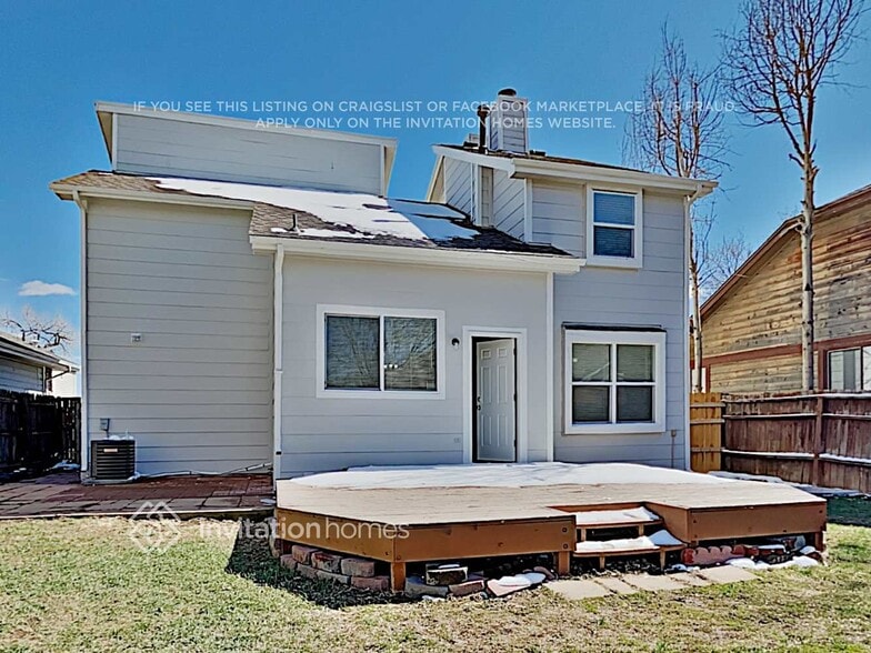 Building Photo - 3823 Dyanna Dr