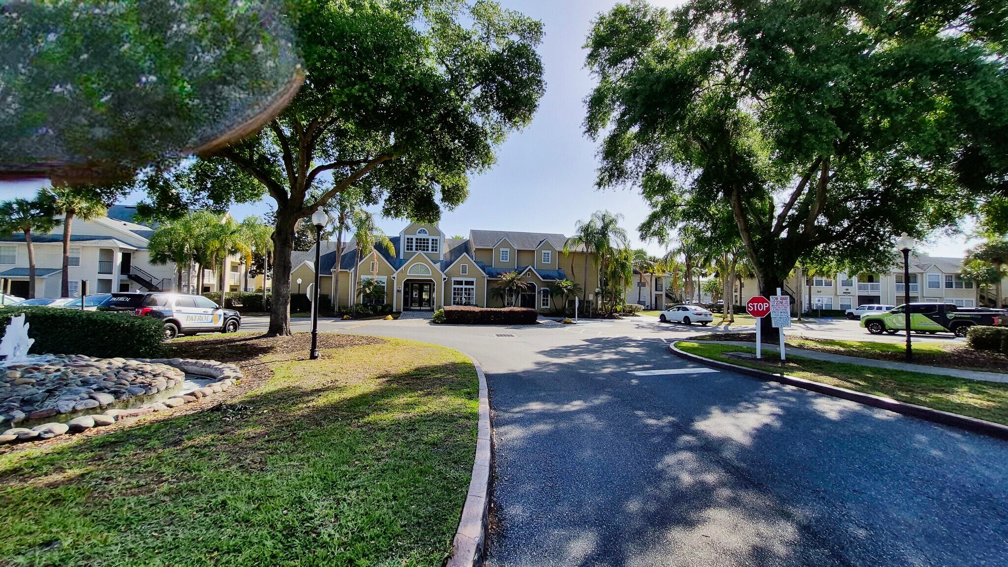 Building Photo - 1033 S Hiawassee Rd