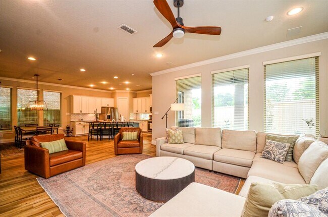 Building Photo - 3407 Mapleshire Dr