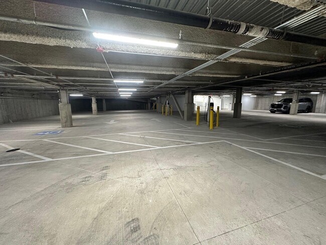 Building Photo - 45 E Central St