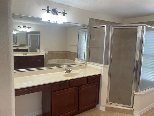 Building Photo - 13241 Hatherton Cir