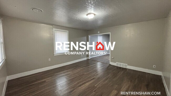 Building Photo - 2537 Spottswood Ave