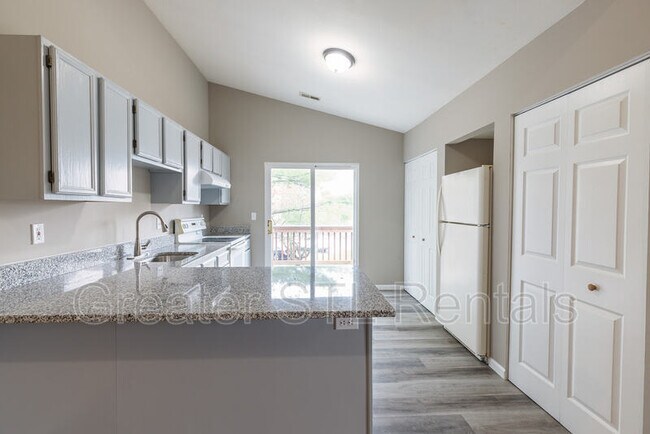 Building Photo - 3640 Cypress Creek Dr