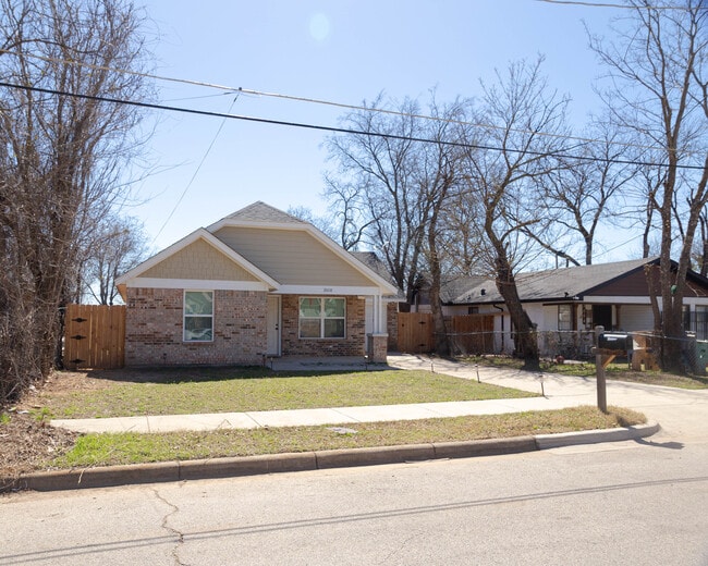 Building Photo - 3008 Finley St