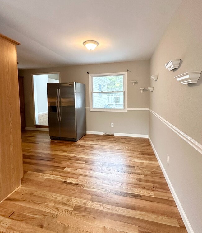 Building Photo - 76 Trottingham Ct