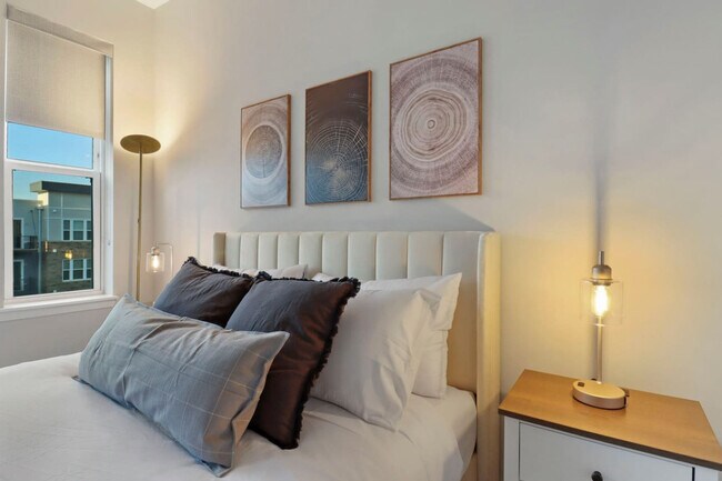 Building Photo - 28294 Ferry Rd