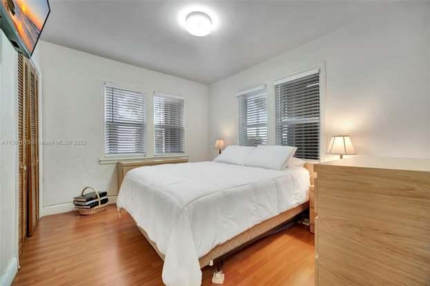 Building Photo - 435 SW 33rd Ave