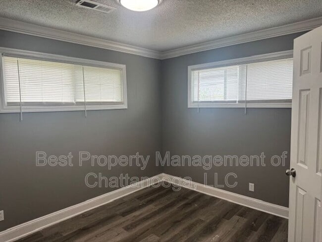 Building Photo - 3111 N Hawthorne St