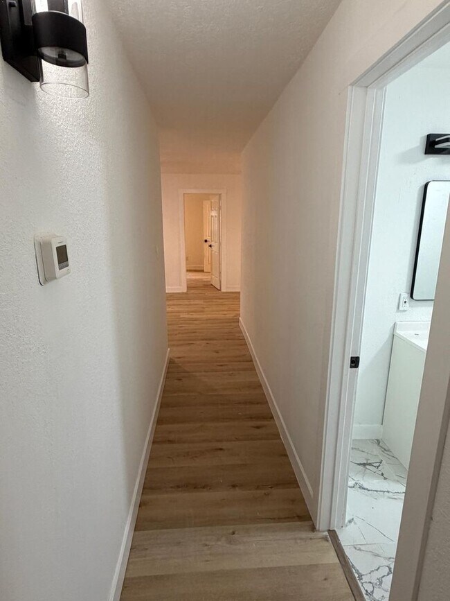Building Photo - BEAUTIFUL HOME IN HOUSTON. MOVE IN READY!.