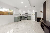 Building Photo - 3675 Gulf Blvd