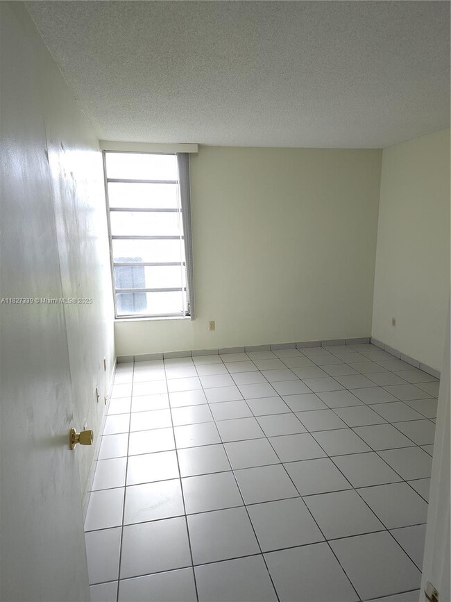 Building Photo - 8821 W Flagler St