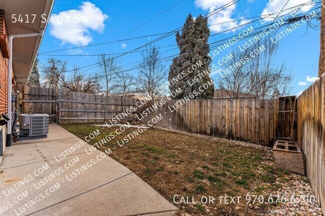 Building Photo - 5417 S Fox St