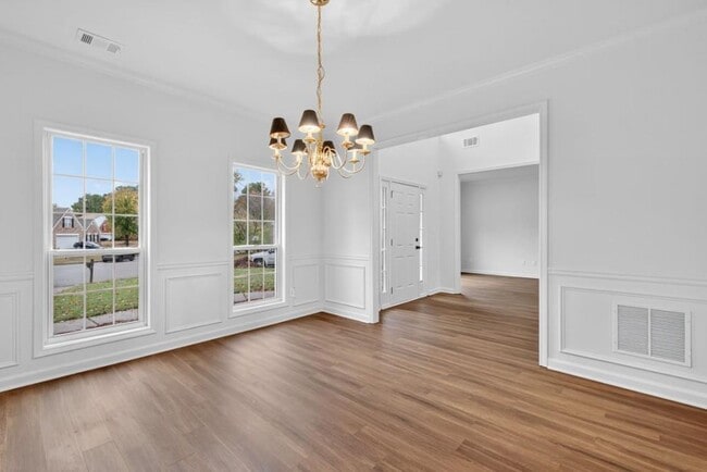 Building Photo - 2467 Bittersweet Cir