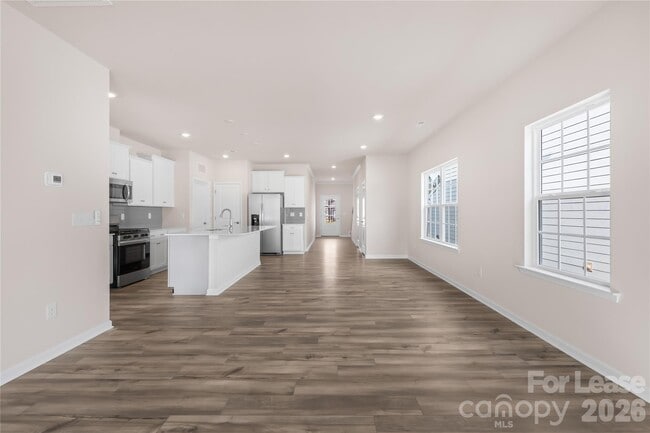 Building Photo - 1609 Swallow Tail Dr