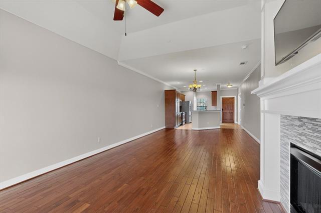 Building Photo - 1877 Signal Ridge Pl