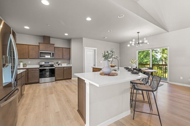 Building Photo - 3807 29th Ave Ct E
