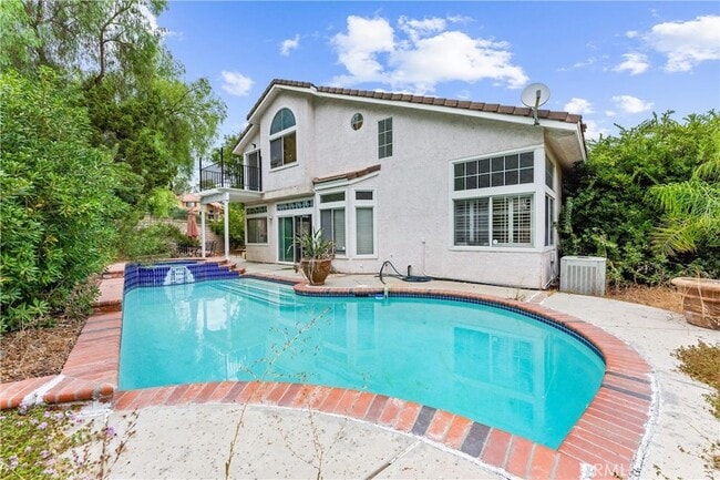 Building Photo - 13776 Monteverde Dr