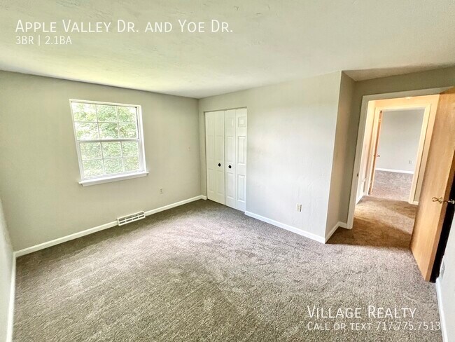 Building Photo - 914 Apple Valley Dr